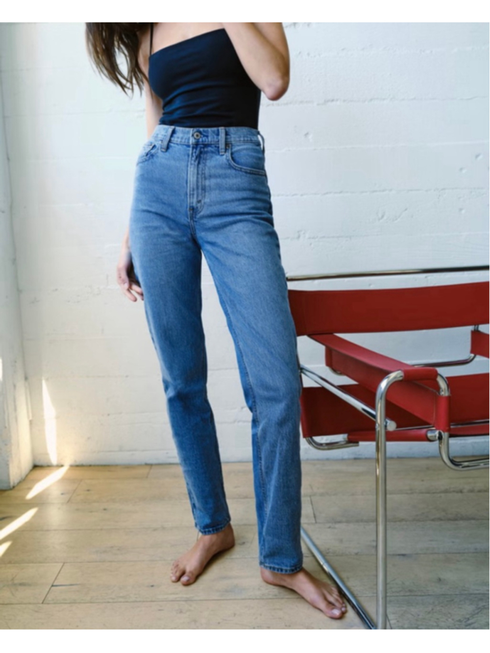 Abercrombie and Fitch Women's Jeans 90's High Rise Ultra Straight Size 00/24